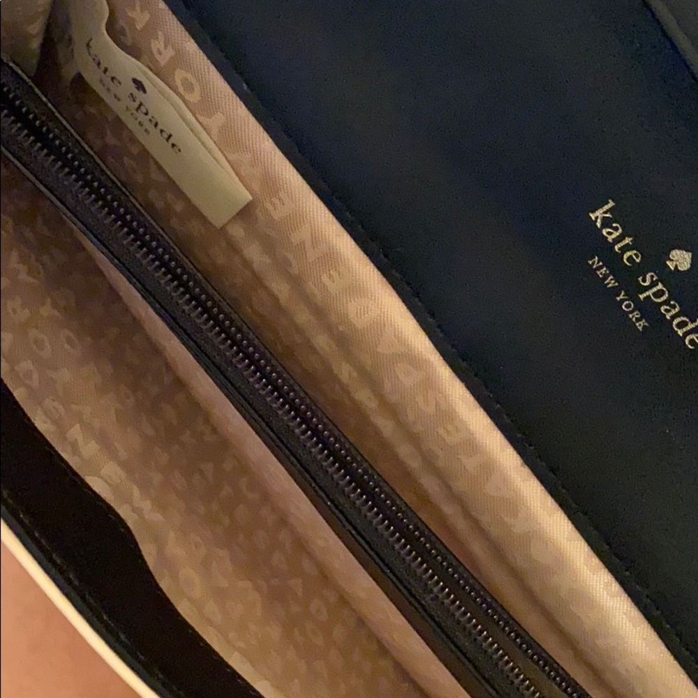 Kate Spade Wallet - Picture 4 of 6